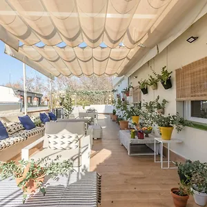Nuea Alameda Guest house