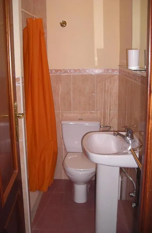 Pension Aguilas Seville 0*,